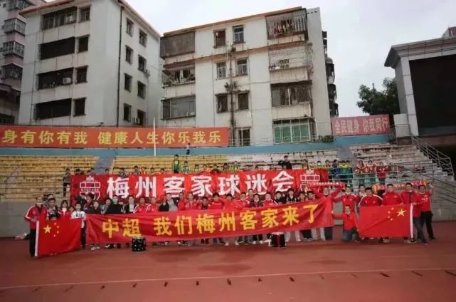 成人亚洲欧美